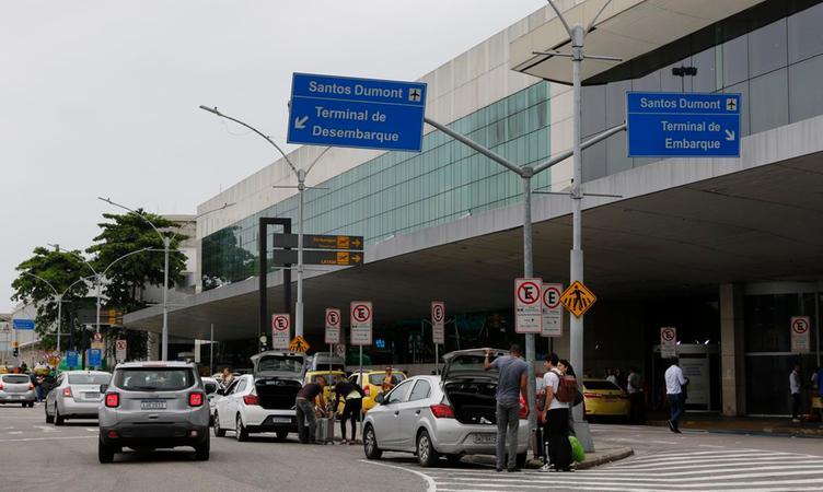 Pilotos e comissários decidem suspender greve no fim de semana de Natal (Fernando Frazão/ Agência Brasil)