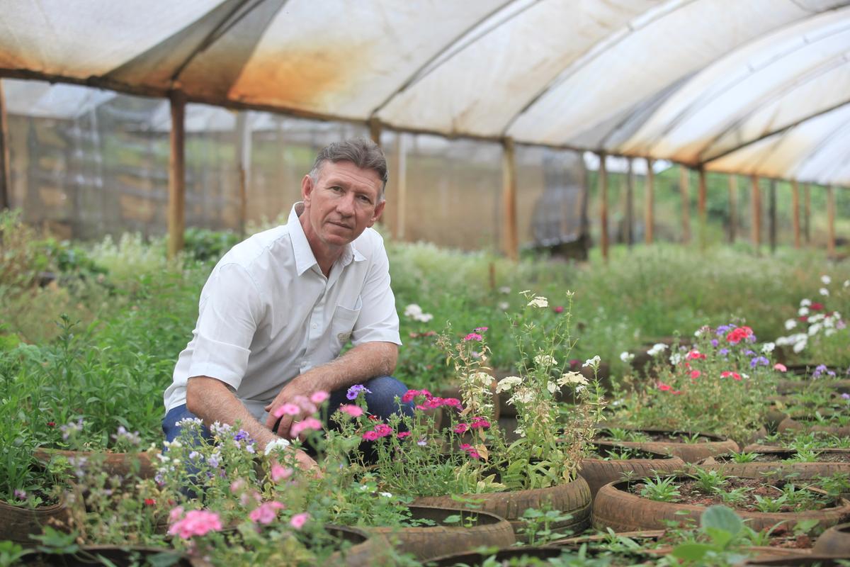 O agricultor Sérgio Donofre perdeu R$ 2,4 mil para um vigarista ao alugar uma casa de alto padrão no Guarujá (Kamá Ribeiro)