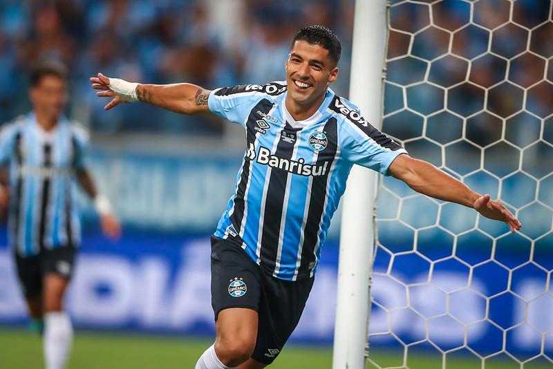 Luiz Suárez faz hat-trick na Recopa Gaúcha (Lucas Uebel/ Grêmio FBPA)