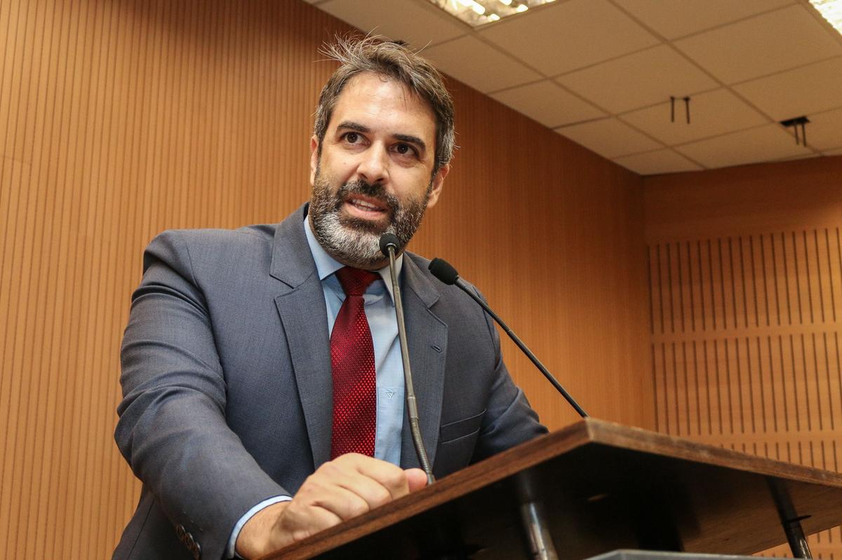 O vereador Nelson Hossri: “A educação está sofrendo demais com a falta de ordem dentro das escolas” (Camara Municipal de Campinas)