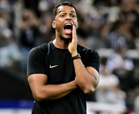 Fernando Lázaro, treinador do Corinthians (Marcos Riboli)