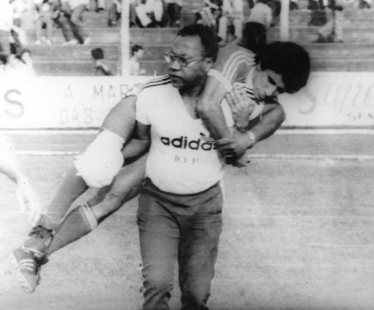 Dito Brás com Bozó, com quem esteve presente na campanha do título brasileiro de 1978 (Divulgação)
