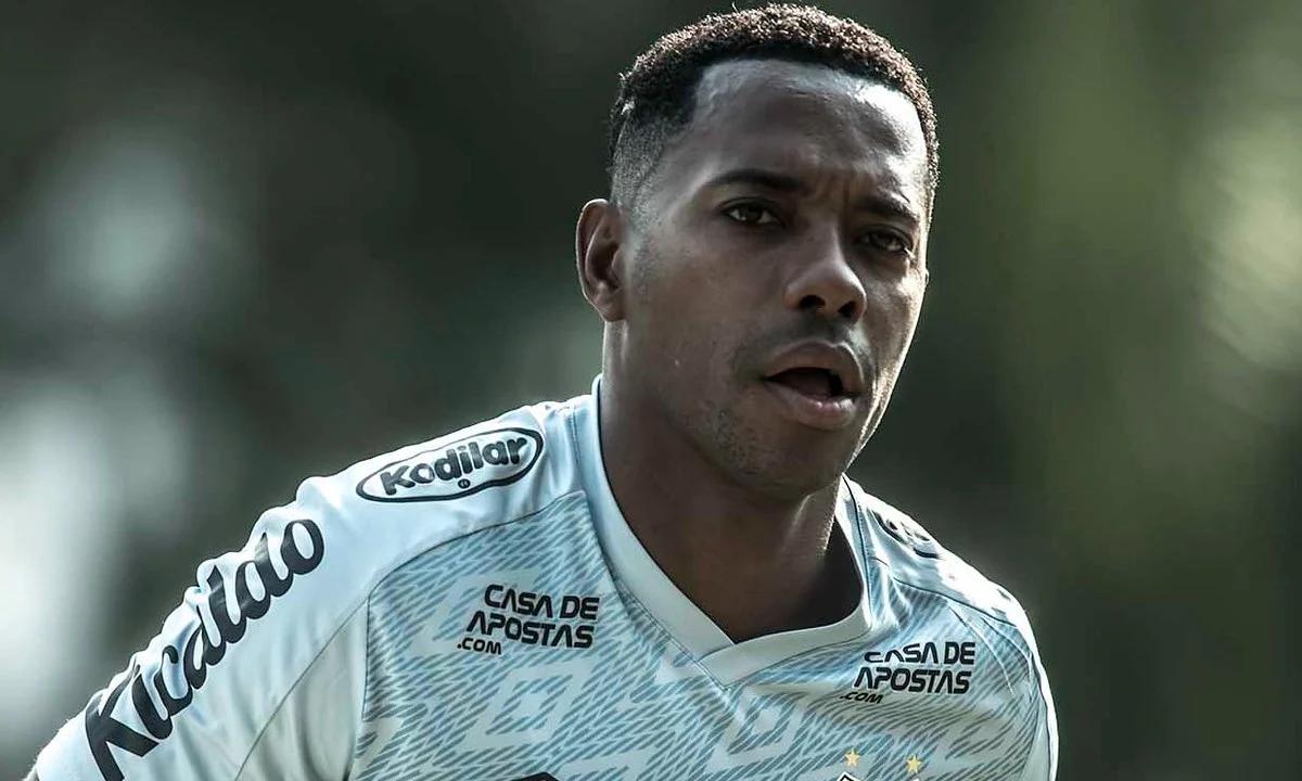 Ex-jogador foi condenado na Itália a nove anos de prisão por estupro (Ivan Storti/Santos FC)