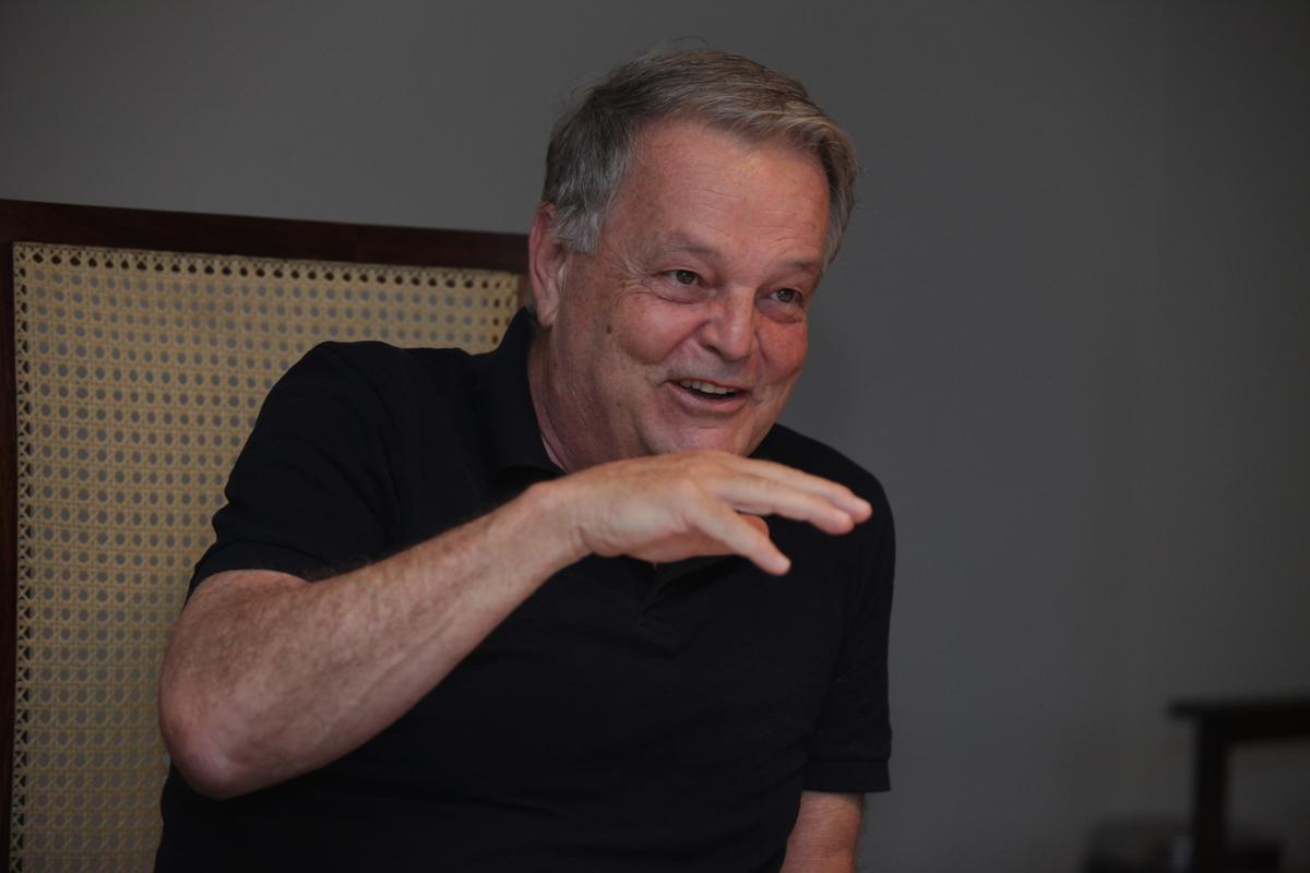 O cirurgião-dentista Henrique Smanio Neto esteve na sede do Correio Popular a convite do presidente-executivo, Ítalo Hamilton Barioni (Rodrigo Zanotto)