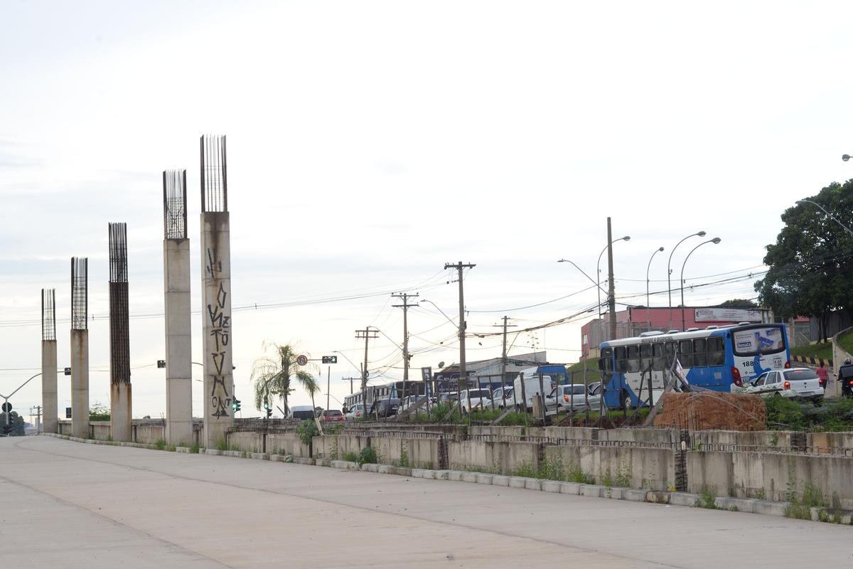 BRT/Corredor Ouro Verde será liberado para tráfego a partir do próprio terminal Ouro Verde, menos o trecho ainda em obras no bairro Vida Nova (Alessandro Torres)
