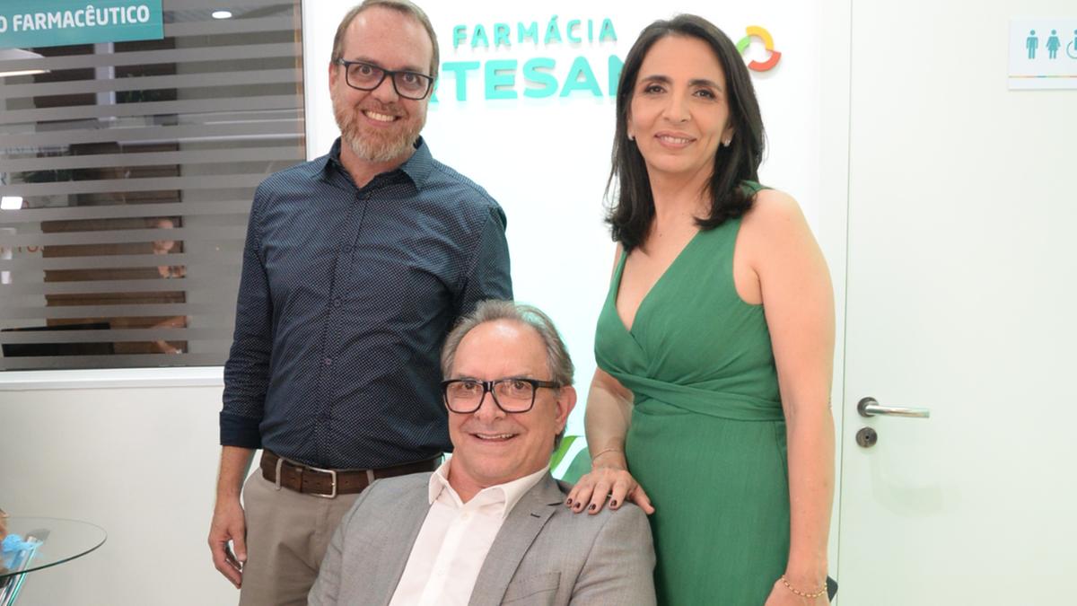 Humberto Jayme, Evandro Tokarski e Christhianne Maia: gerente, presidente e proprietária da Artesanal Campinas (Divulgação)