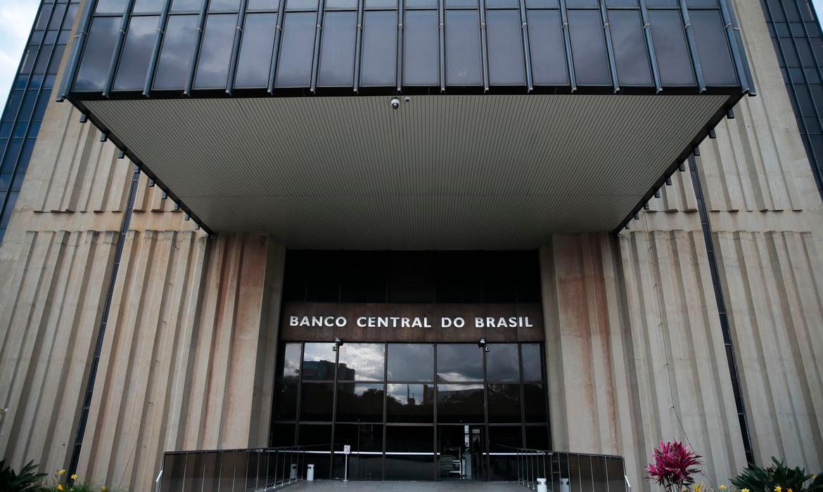 Expansão da economia teve alta de 0,88% para 0,9% (Marcello Casal Jr/ Agência Brasil)