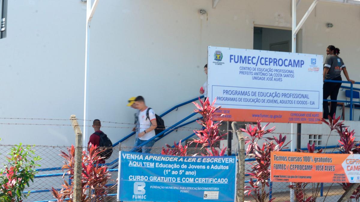 Na unidade do Ceprocamp José Alves, no Satélite Íris, um homem de 24 anos entrou no local e tentou tirar uma estudante de 20 anos à força para resolver uma suposta “briga de casal” (Alessandro Torres)