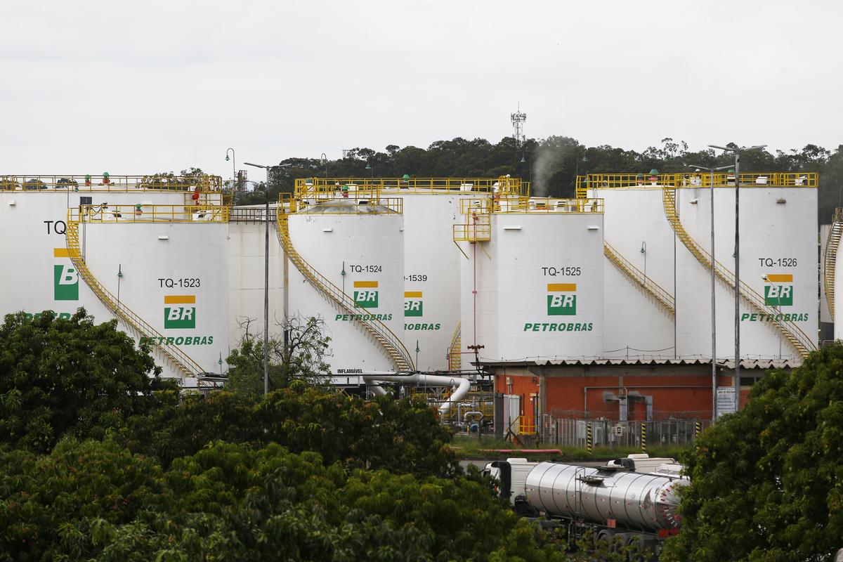 Dos R$ 18,3 bilhões de investimentos anunciados para a RA de Campinas em 2022, R$ 2,2 bilhões são da Petrobras, que constrói uma nova unidade de hidrotratamento de diesel na Replan (Cedoc)
