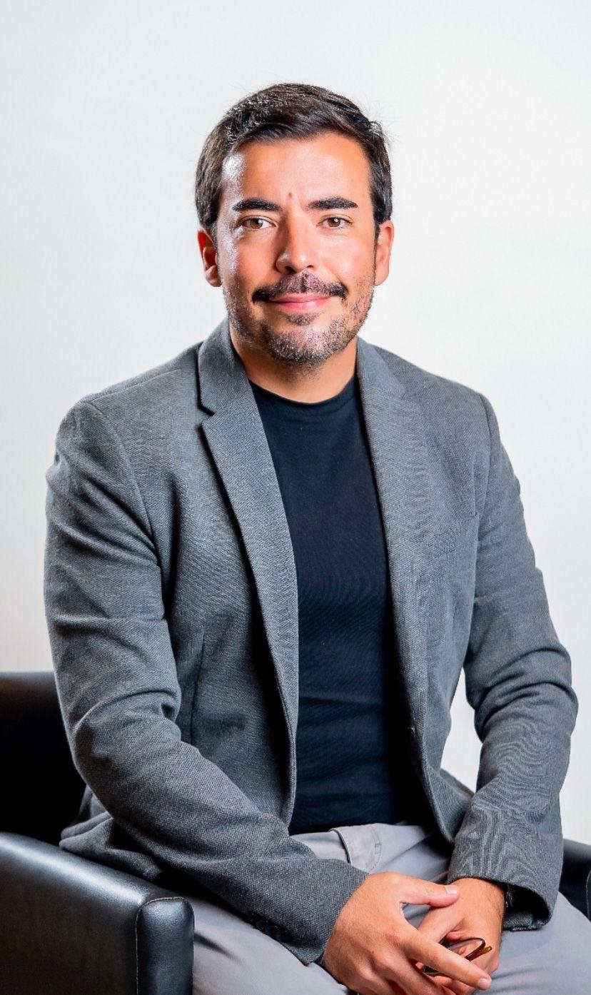 O exemplo de garra, obstinação, disciplina e todos os ideais que o Senna carregou nas pistas, eu levei para a minha vida. Ele foi minha referência, diz Fellipe Granzotto (Luiz Granzotto)
