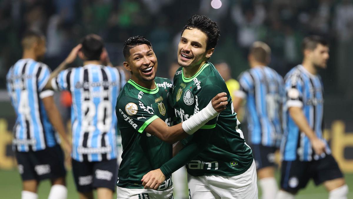Raphael Veiga comemora seu gol contra a equipe do Grêmio (Cesar Greco/Palmeiras)