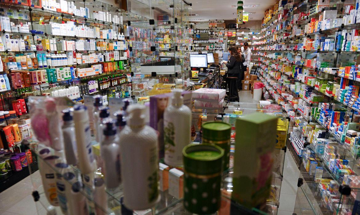 Todos os grupos de produtos e serviços pesquisados apresentaram alta (Jefferson Rudy/ Agência Senado)