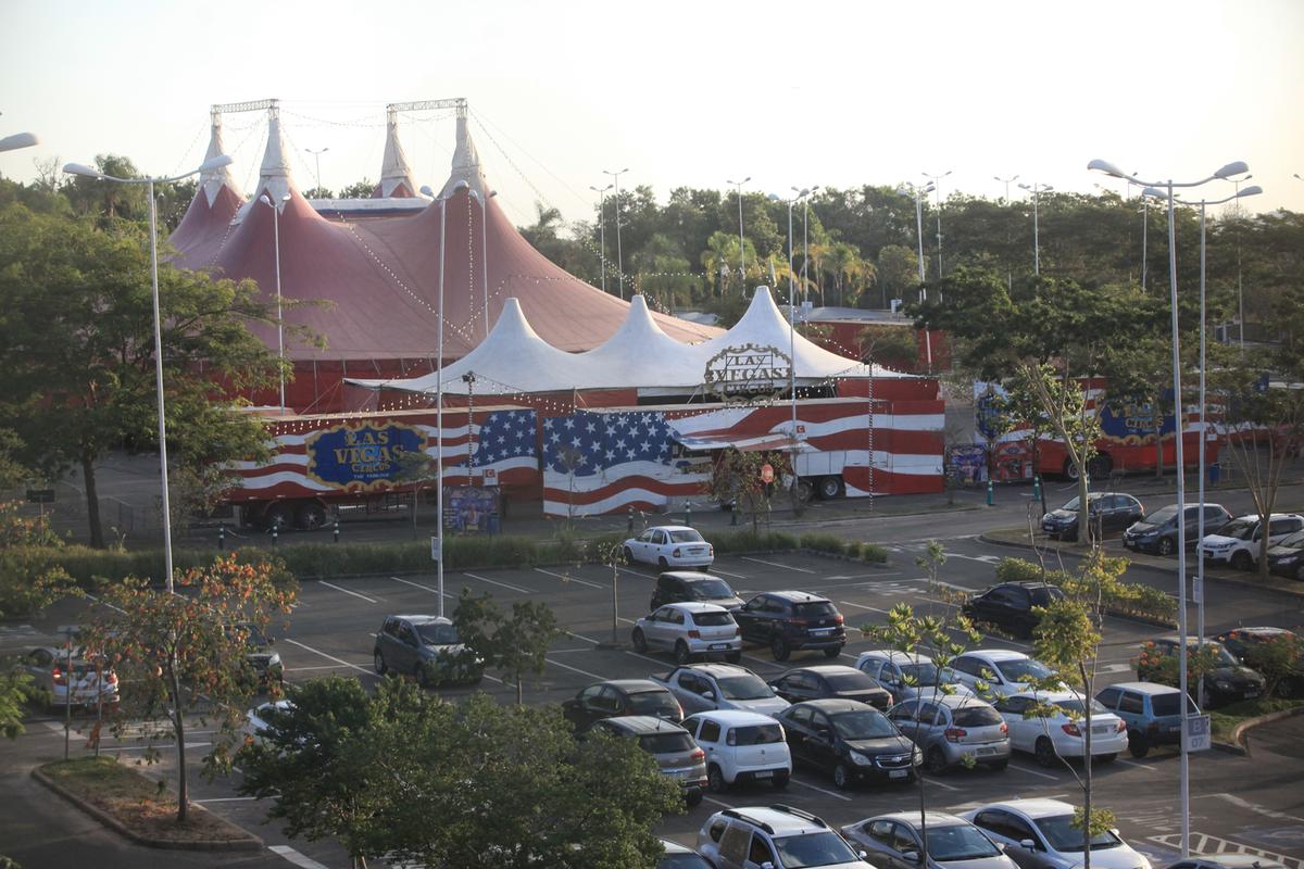 Estupro dos dois garotos aconteceu dentro do circo Las Vegas, instalado no Shopping Parque das Bandeiras (Kamá Ribeiro)