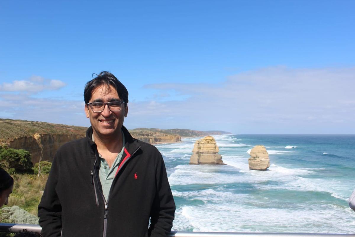 Mauricio Mascarenhas indica ficar em acomodação familiar e incluir alimentação no pacote para que a viagem de intercâmbio fique mais acessível (Arquivo pessoal)