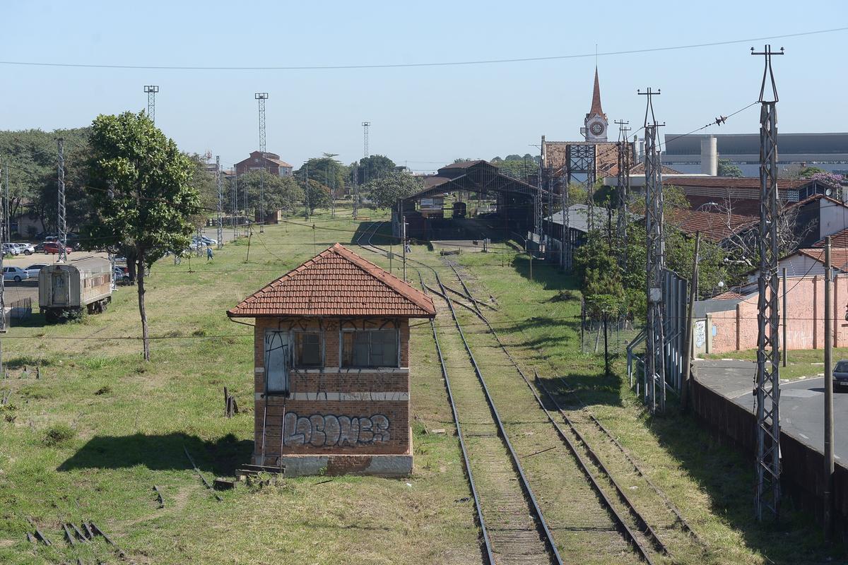 Vista parcial do Pátio Ferroviário: Prefeitura quer estimular a ocupação mista (residencial e comercial) de parcela da área como forma de requalificar a região central e incrementar a economia do município (Alessandro Torres)