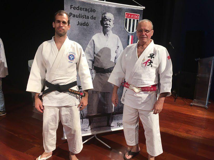 Rafael Borges, de 43 anos, ao lado do pai Odair (Arquivo da família)