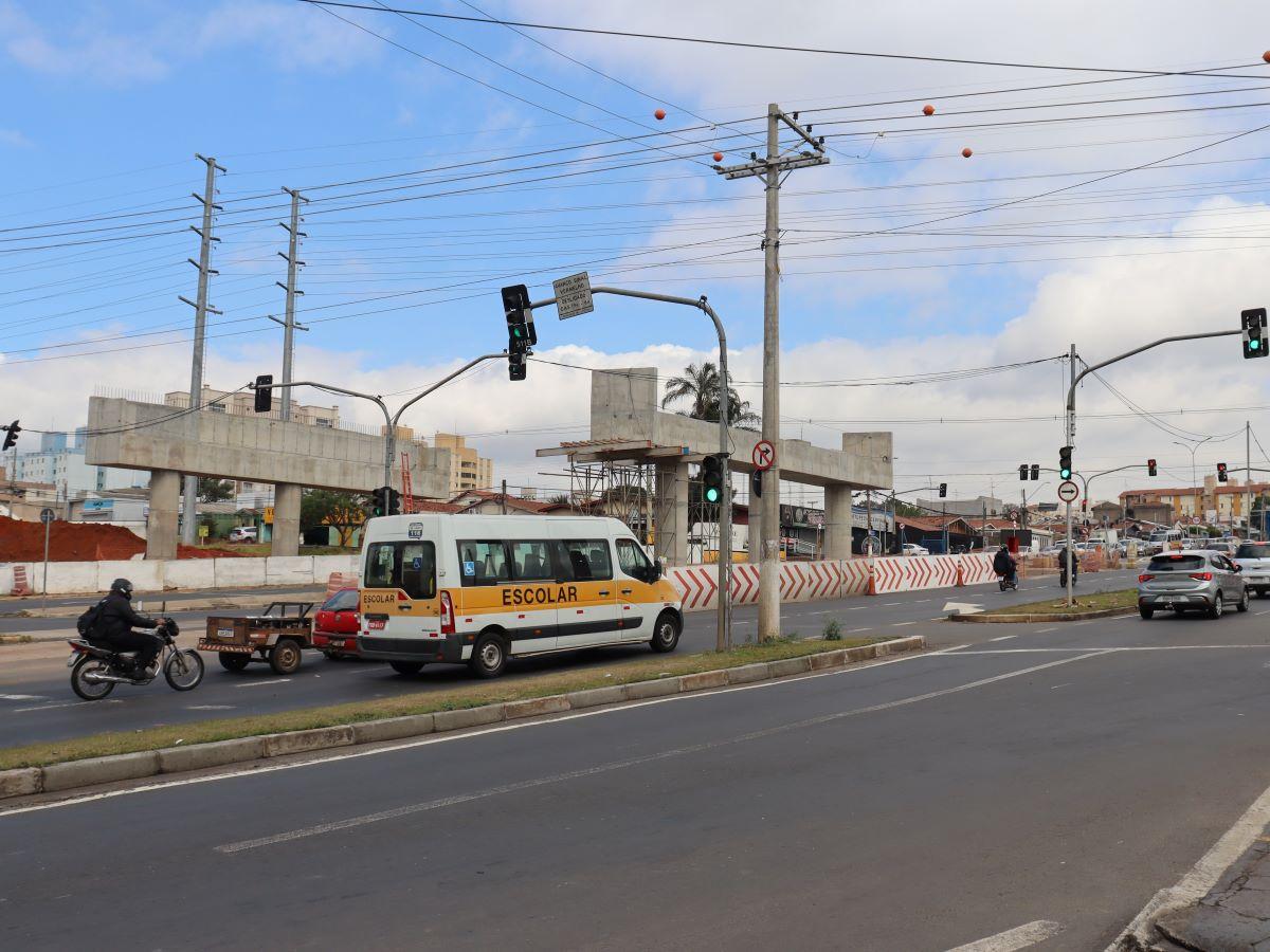 Agentes da mobilidade urbana estarão no local para organizar o trânsito e orientar os cidadãos (Arquivo/ PMC)