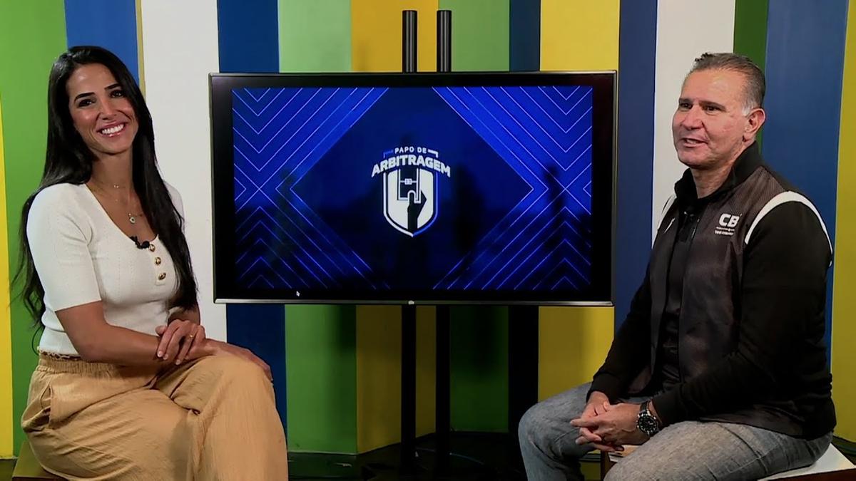 Programa "Papo de Arbitragem" com o presidente da Comissão de Arbitragem da CBF, Wilson Seneme (Reprodução/ CBF)