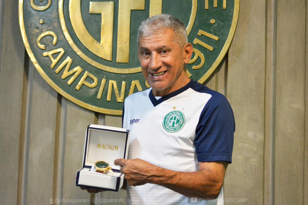 Em em 1978 Bozó viu a formação de uma família no Guarani com a chegada de atletas e a revelação de Careca e Renato (Divulgação)