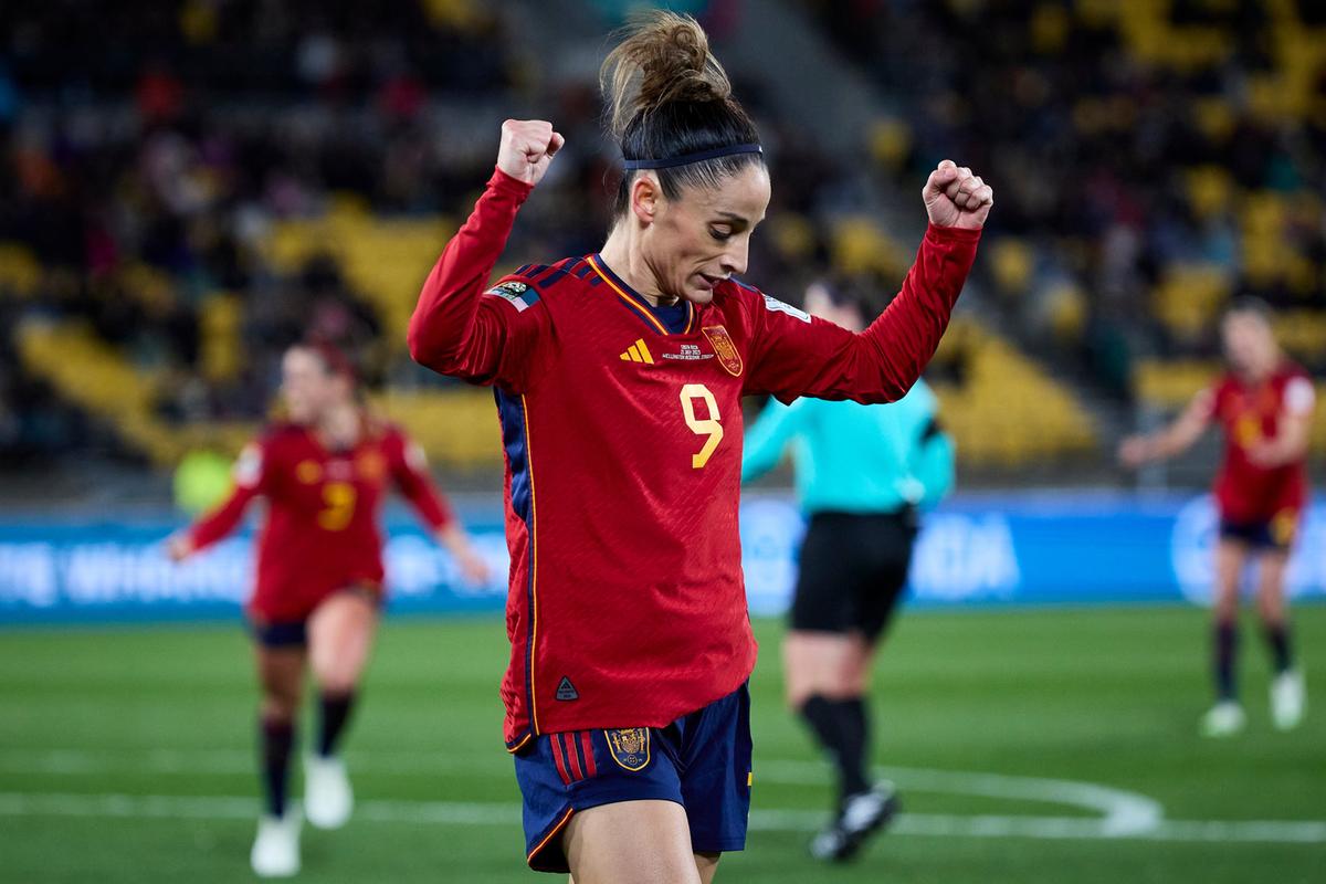 As espanholas sobraram no primeiro tempo contra as costarriquenhas no estádio Dunedin, na Nova Zelândia (Reprodução/ Twitter/ @SEFutbolFem)