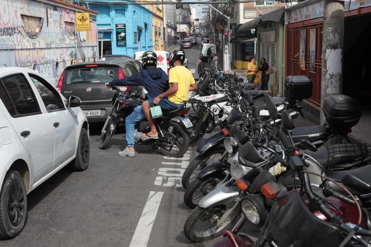 Estatísticas fornecidas pela Secretaria de Segurança Pública (SSP) revelam aumento de 27,6% nos casos de roubos e furtos de motos nos primeiros quatro meses do presente ano, em comparação ao mesmo período de 2022 (Rodrigo Zanotto)