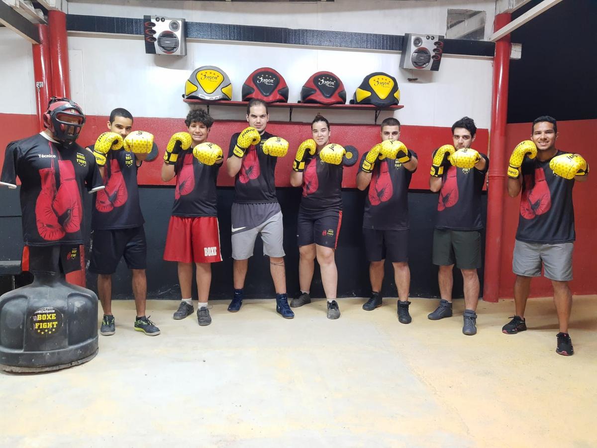 ‘Atletas da Academia Boxe Fight asseguram que o compromisso de alcançar bons resultados dentro do ringue na Argentina está garantido (Divulgação)