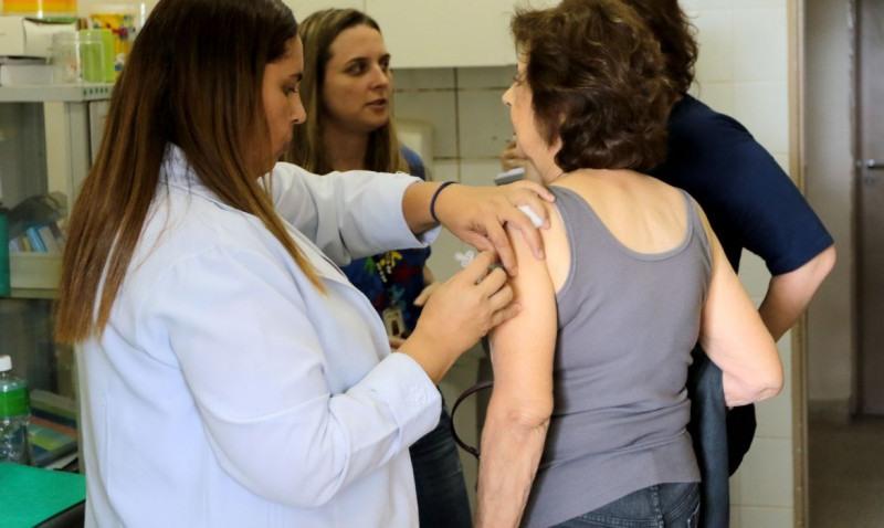 Dia D de Vacinação contra a Influenza (gripe). (Wilson Dias/Agência Brasil)