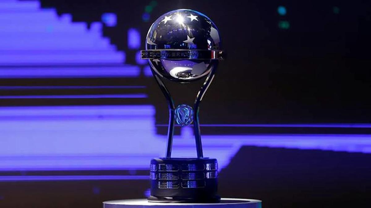 Taça da Copa Sul-Americana (Divulgação/Conmebol)