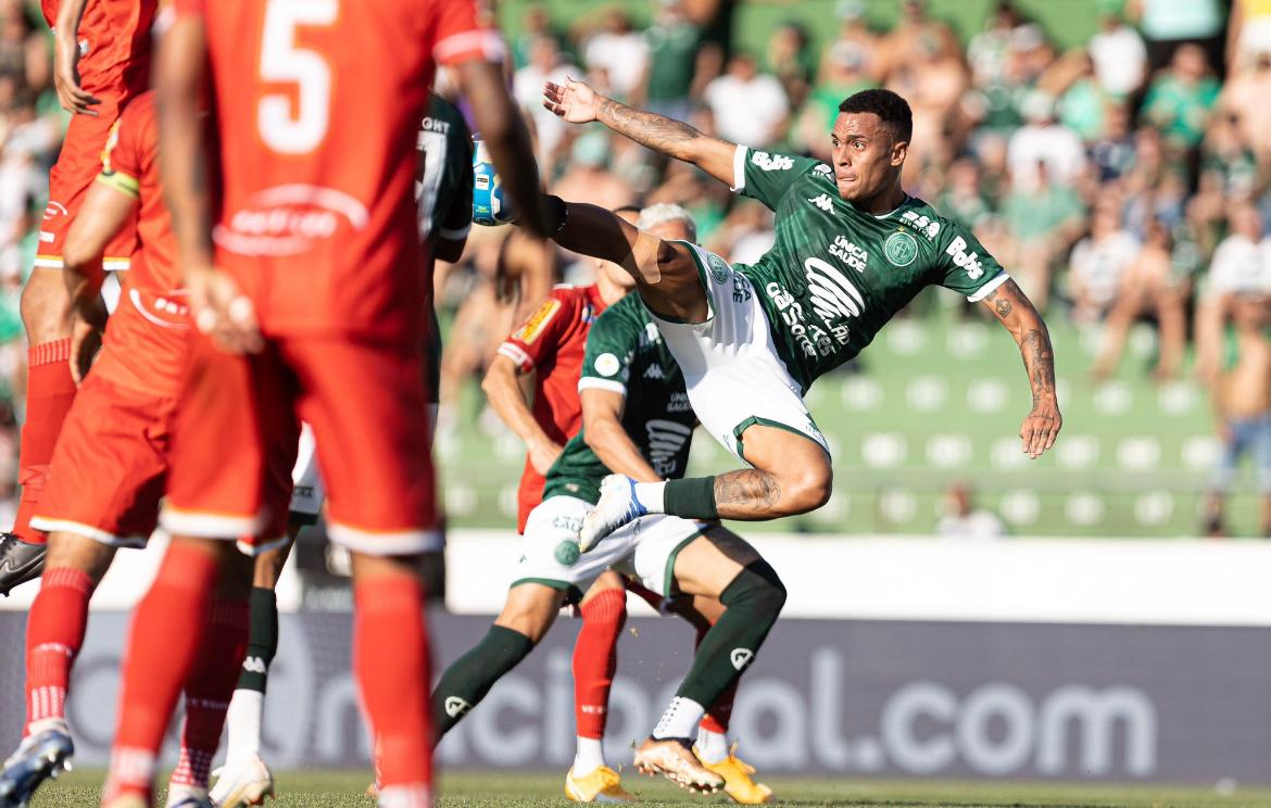 Bruninho marcou o décimo gol na temporada (Caique Coufal)