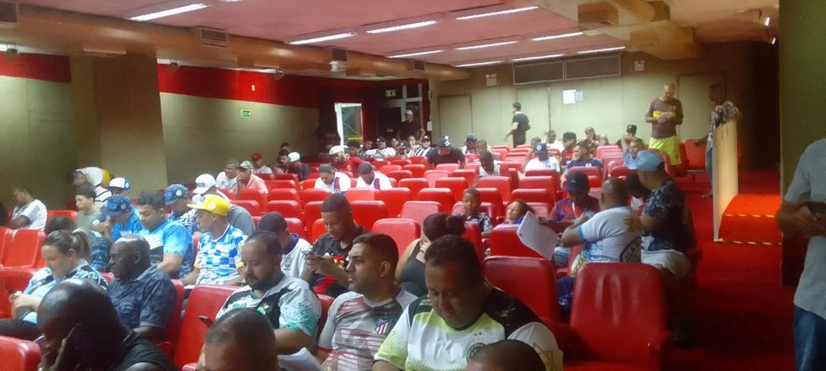 Todos os 32 participantes estiveram no sorteio das chaves ocorridas no Salão Azul do Palácio dos Jequitibás (Divulgação)