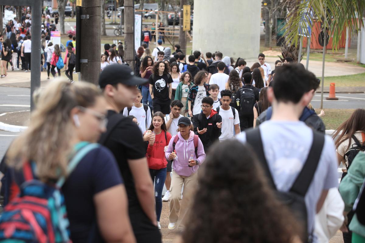 Provão dará 15 mil vagas em universidades paulistas e Faculdades de Tecnologia (Fatecs); na Unicamp serão 325 ingressantes por meio do Provão (Kamá Ribeiro)