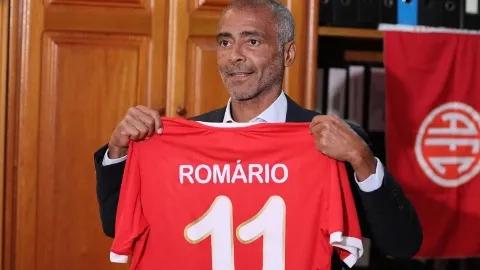 Romário é eleito presidente do América Football Club (Arthur Lyrio/America/RJ)