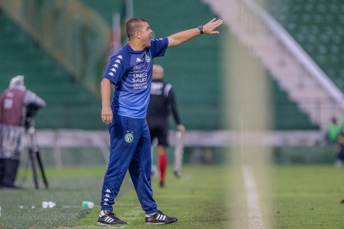 Louzer tem aproveitamento de quase 55% no comando do Guarani (Thomaz Marostegan/Guarani FC)