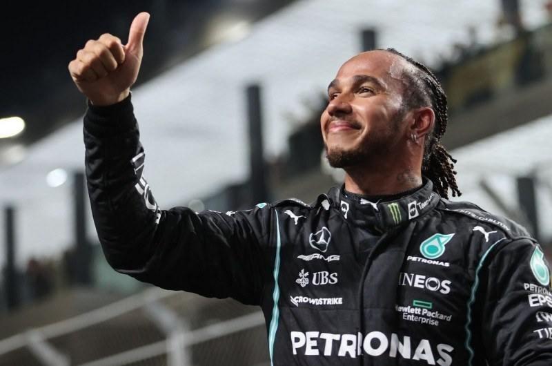 O inglês Lewis Hamilton, da Mercedes, venceu o GP da Arábia Saudita (Divulgação)