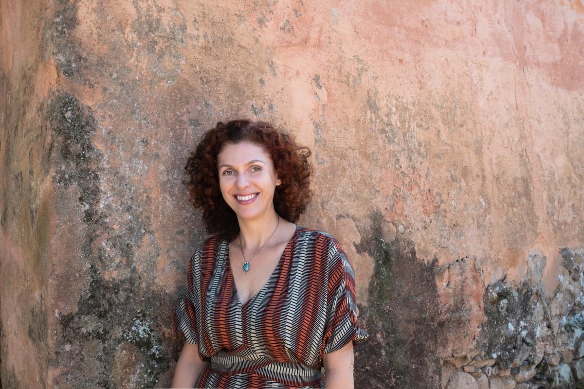 Natural de Taquaritinga, mas vivendo em Campinas há mais de 30 anos, Ana se inspirou em poemas que pareciam preces para dar o título à obra (Isabela Senatore)