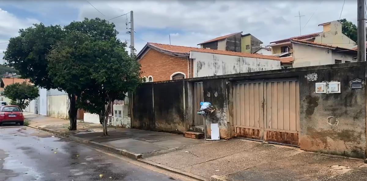 Residência do casal envolvido em um caso de violência doméstica no bairro Pinheiro, em Valinhos; vizinhos ficaram perturbados com as agressões (Divulgação)