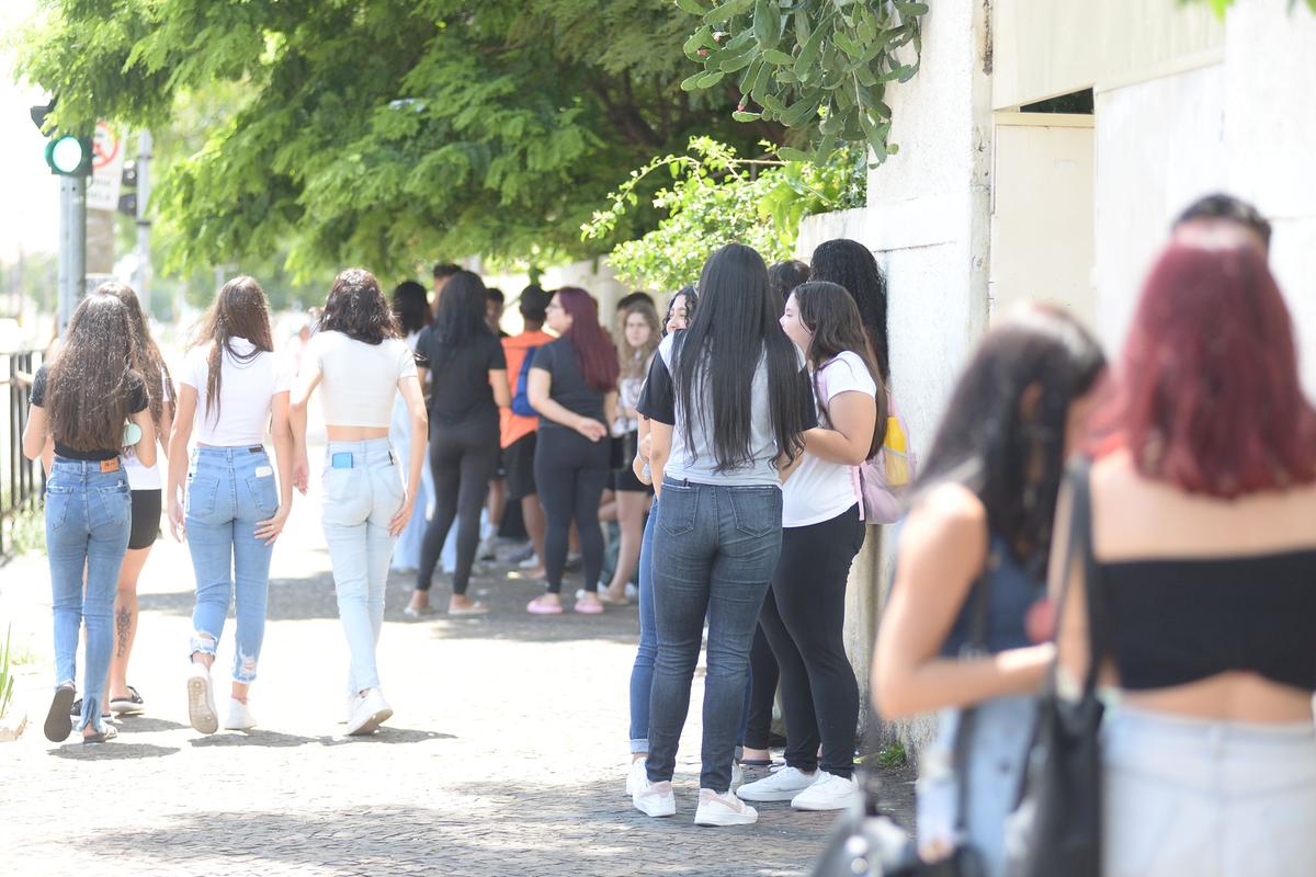 Ao todo, são 15.369 vagas oferecidas para 2024, sendo 1,5 mil na USP, 934 na Unesp e 325 na Unicamp; Univesp e as Fatecs oferecem, respectivamente, 2.620 e 10 mil vagas (Alessandro Torres)