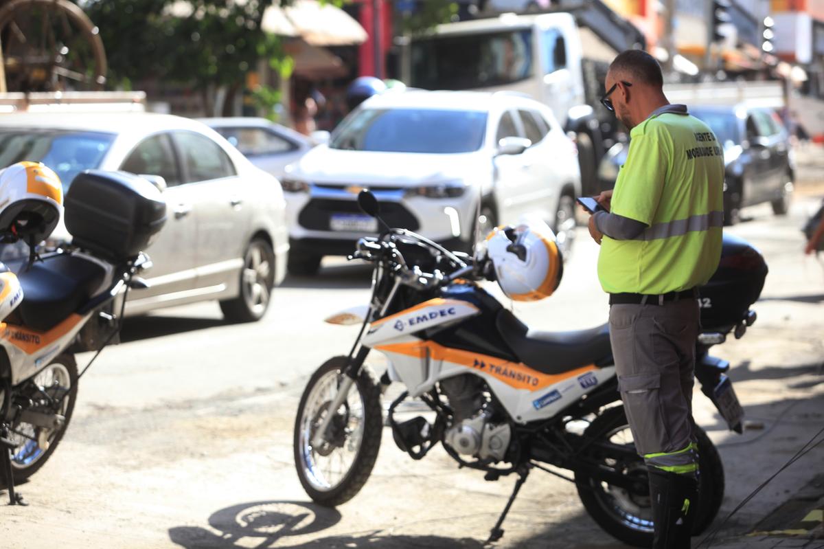 Segundo Emdec, Campinas registrou 1,3 mil autuações diárias, em média, nos primeiros seis meses de 2023 (Kamá Ribeiro)