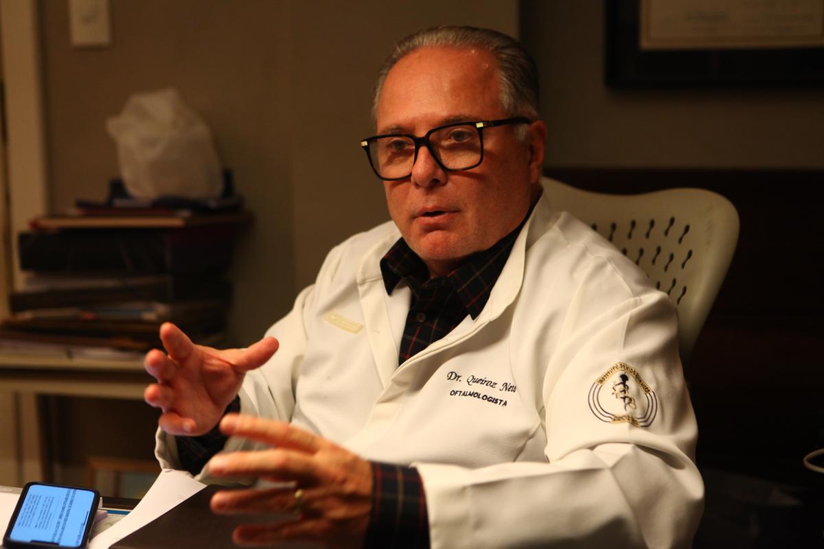 O médico oftalmologista Leôncio Queiroz Neto, presidente do Instituto Penido Burnier, explicou que o exame para medir acuidade visual será aplicado em todos os alunos a partir dos três anos de idade (Rodrigo Zanotto)