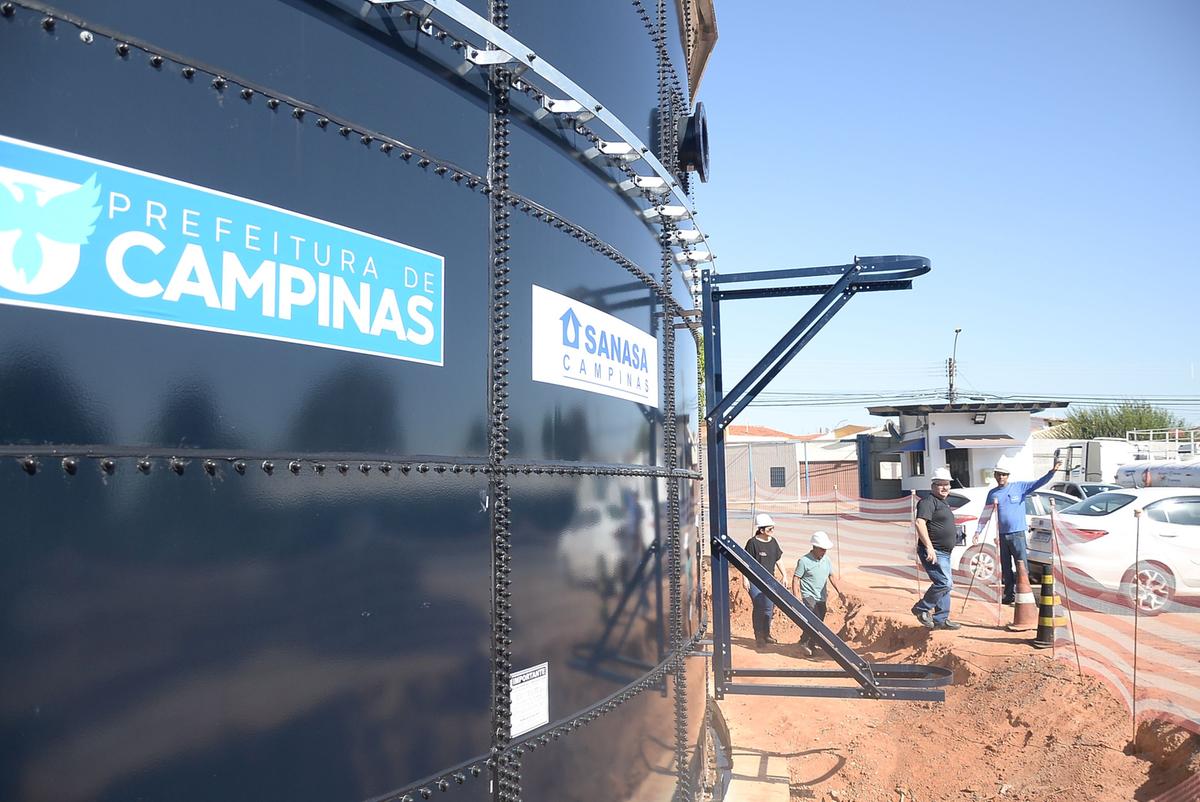 Sanasa fecha 2023 com o maior volume de investimentos de sua história; além da substituição de 450 km de redes de água antigas até 2024 e de 39 km de novas subadutoras, 20 novos reservatórios estão sendo espalhados pela cidade para elevar a segurança hídrica de Campinas (Alessandro Torres)