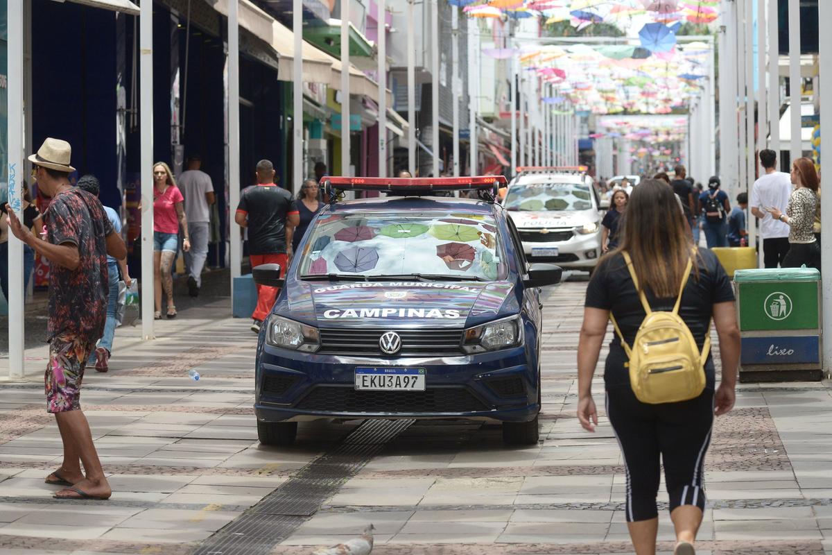 No final de outubro de 2023, a Prefeitura lançou o programa "Centro Mais Seguro", que resultou na incorporação de 66 novos guardas municipais (Alessandro Torres)