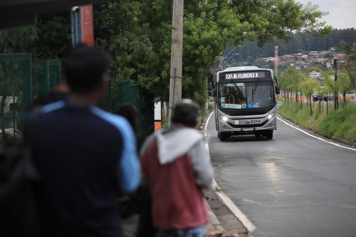 Linha 227 terá, a partir da próxima segunda-feira (29), cinco veículos compondo a sua frota, com o os intervalos, nos horários de pico, caindo de 10 para oito minutos (Kamá Ribeiro)