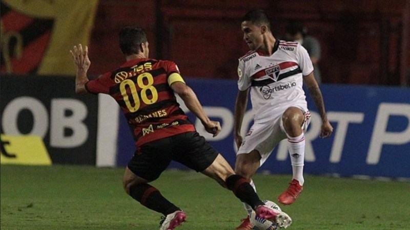 O time paulista tem 10% de chance de rebaixamento, segundo o site Infobola, e, em caso de vitória, pode encaminhar sua permanência na Série A (Rubens Chiri / saopaulofc.net)