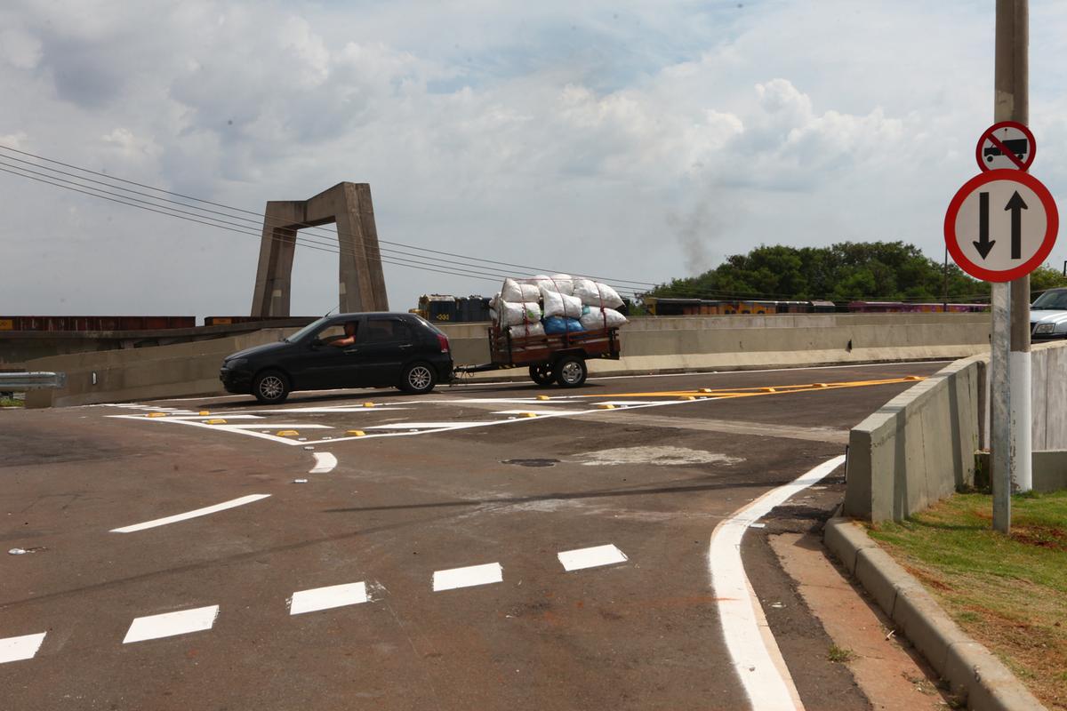 Acesso ao viaduto pode ser feito por motoristas que trafegam pelos dois sentidos da Anhanguera (Rodrigo Zanotto)