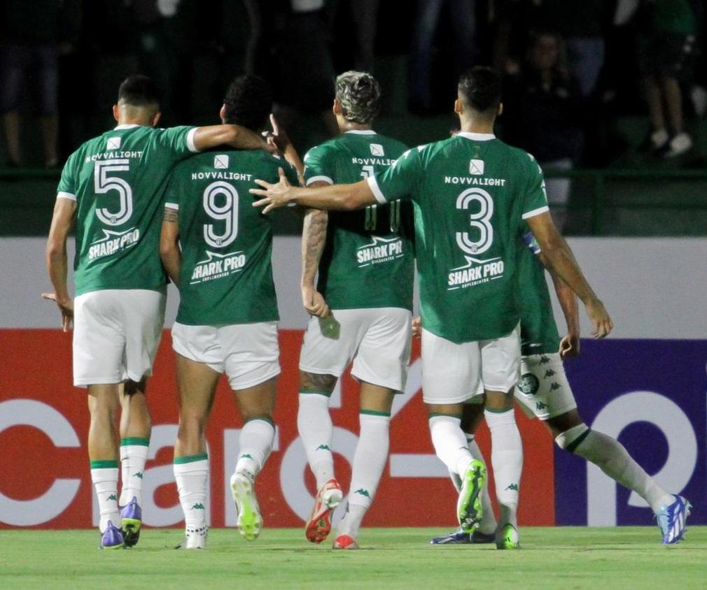 Bruno Mendes marcou dois gols, mas não conseguiu evitar a derrota (Raphael Silvestre/Guarani FC)