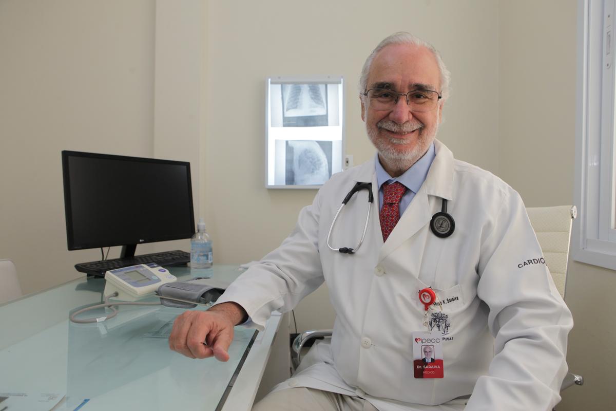O médico, pesquisador e professor titular de Cardiologia da PUC-Campinas, José Francisco Kerr Saraiva (Rodrigo Zanotto)