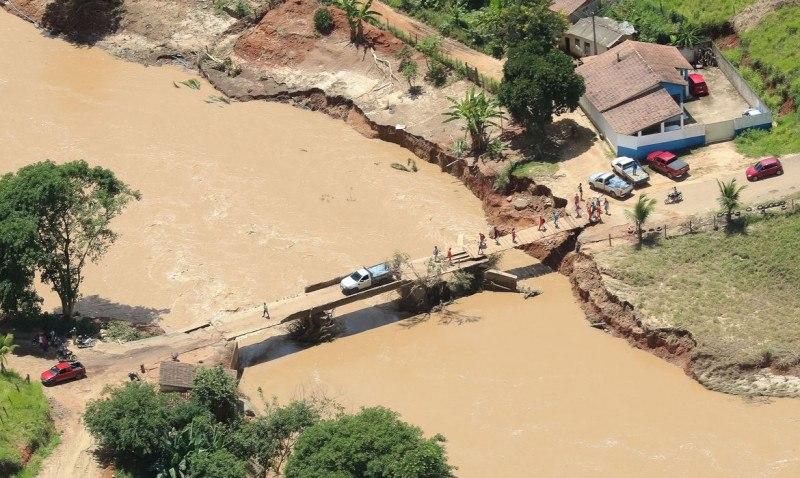  (Porto Seguro - BA, 12/12/2021) Presidente Bolsonaro sobrevoa  ..reas atingidas por enchentes no Estado da Bahia..Foto: Isac N..brega/PR
     ( Isac N..brega/PR)