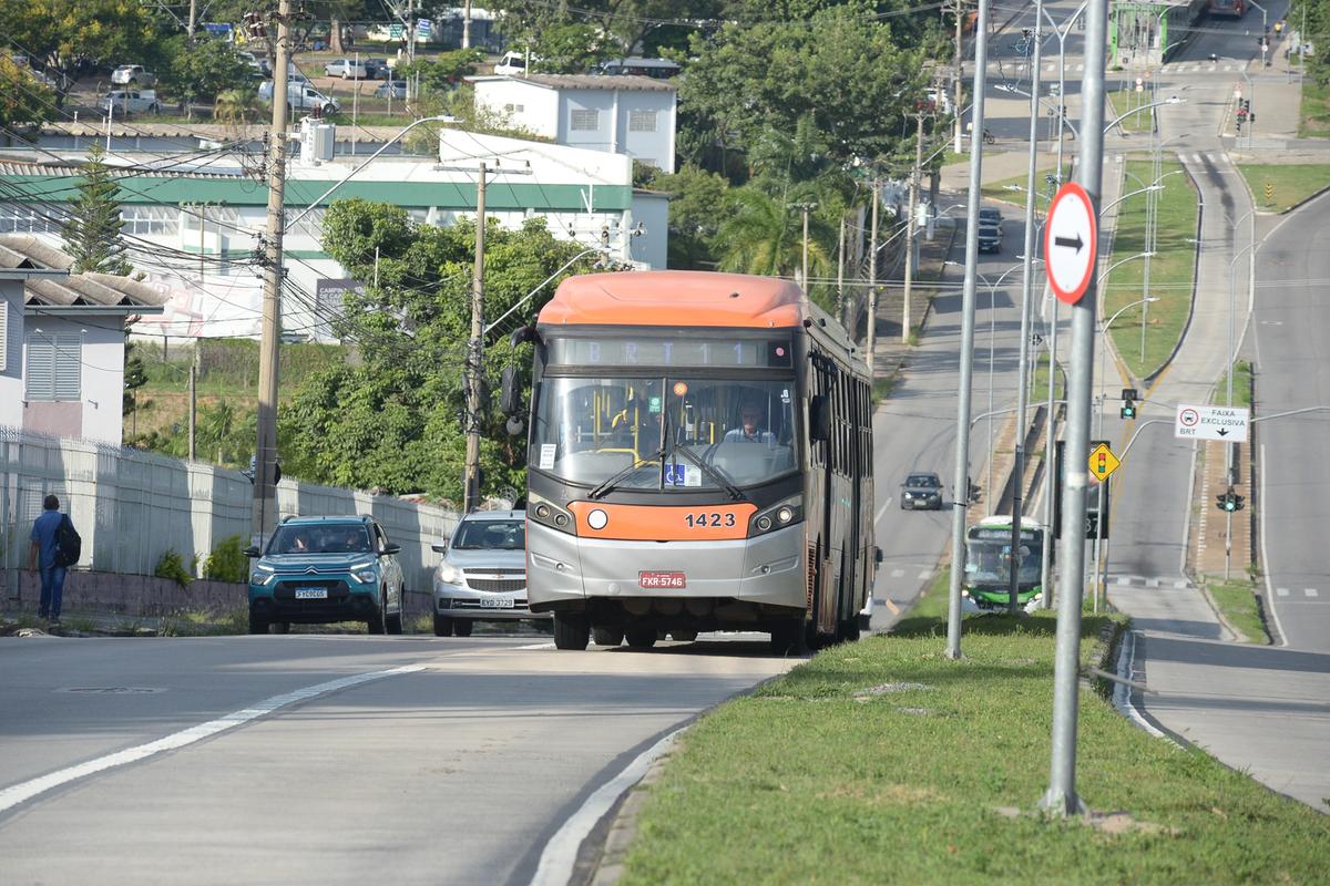 BRT11 – Vida Nova (parador) passou de seis para sete ônibus vinculados à frota; ampliação diminuiu em cinco minutos o intervalo entre as viagens, que agora é de 15 minutos (Auditoria e Asse)