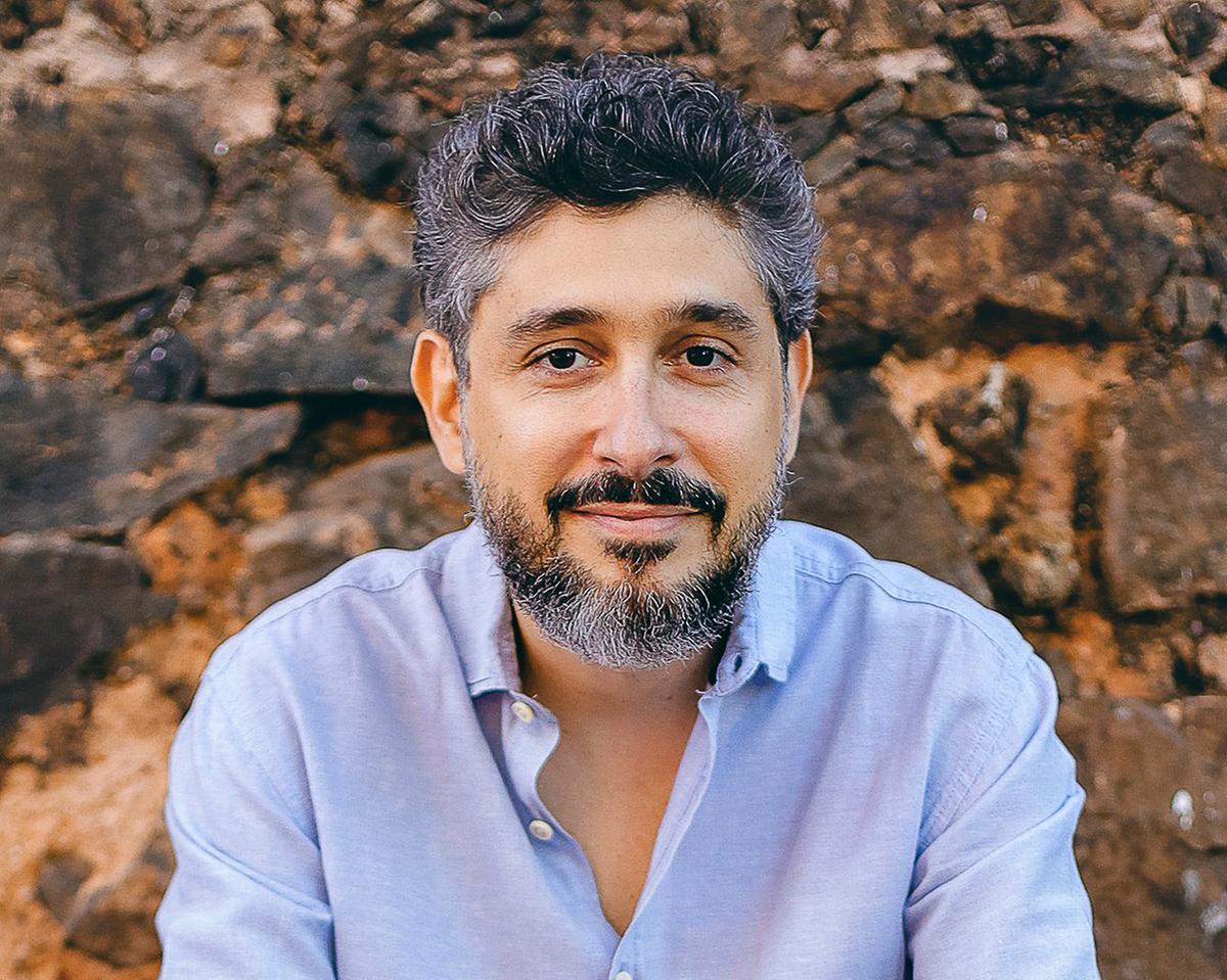 O psicólogo Alessandro Marimpietri diz que o grande dilema atual é achar um norte para se tornar farol na travessia da vida (Lígia Risériox)