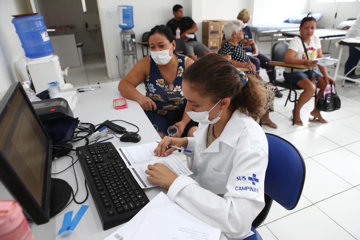 Até o momento, a região de abrangência do CS Jardim Lisa é a com maior incidência da doença na cidade, com 7.923 casos a cada 100 mil habitantes (total de 663 notificações (Rodrigo Zanotto)